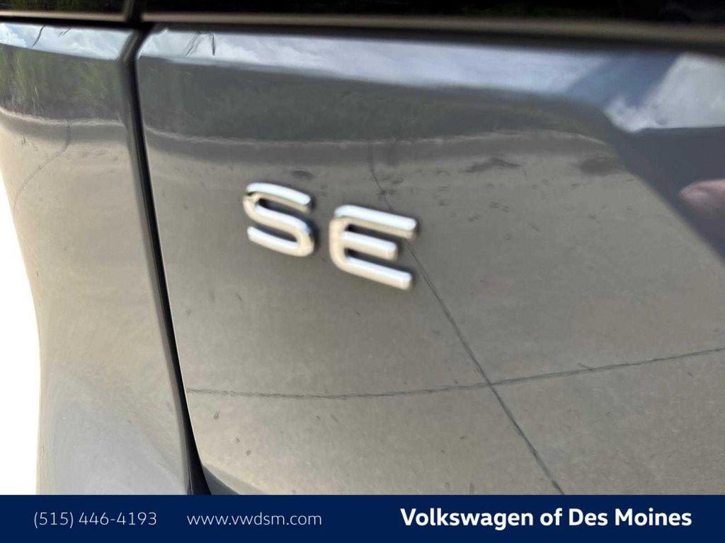 new 2025 Volkswagen Atlas car, priced at $48,998