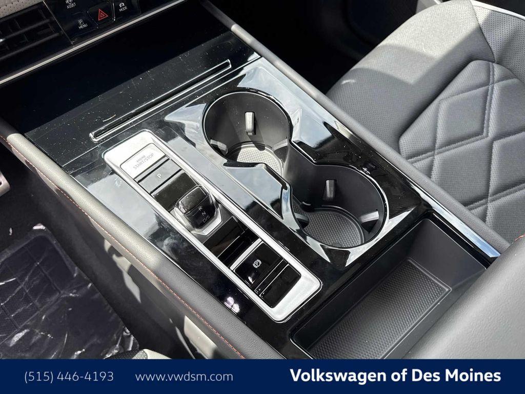 new 2025 Volkswagen Atlas car, priced at $48,998