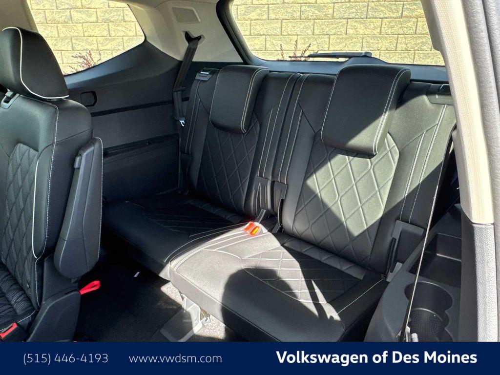 new 2026 Volkswagen Atlas car, priced at $54,779