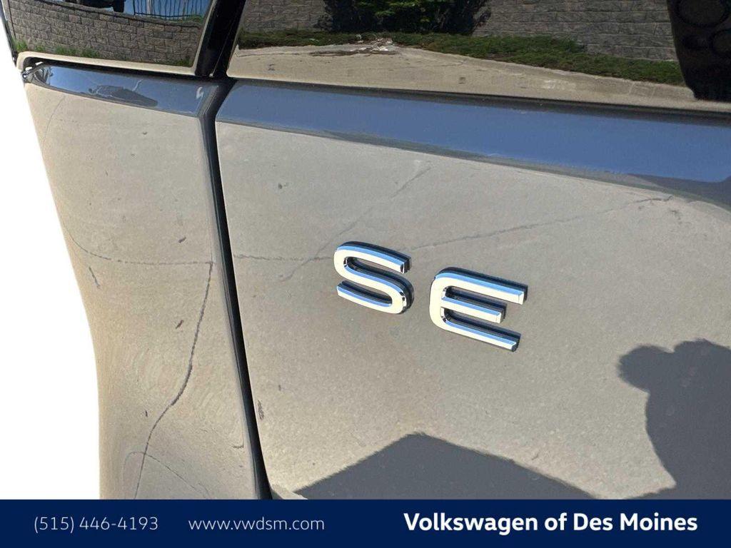 new 2025 Volkswagen Atlas car, priced at $47,998