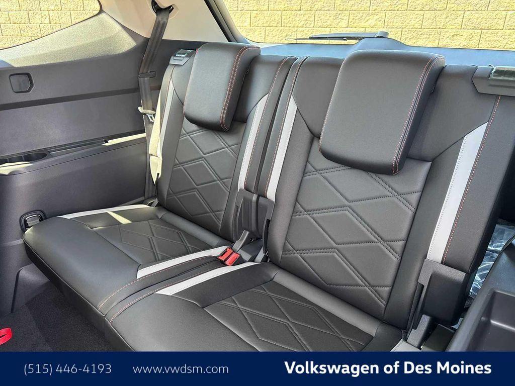 new 2025 Volkswagen Atlas car, priced at $44,514