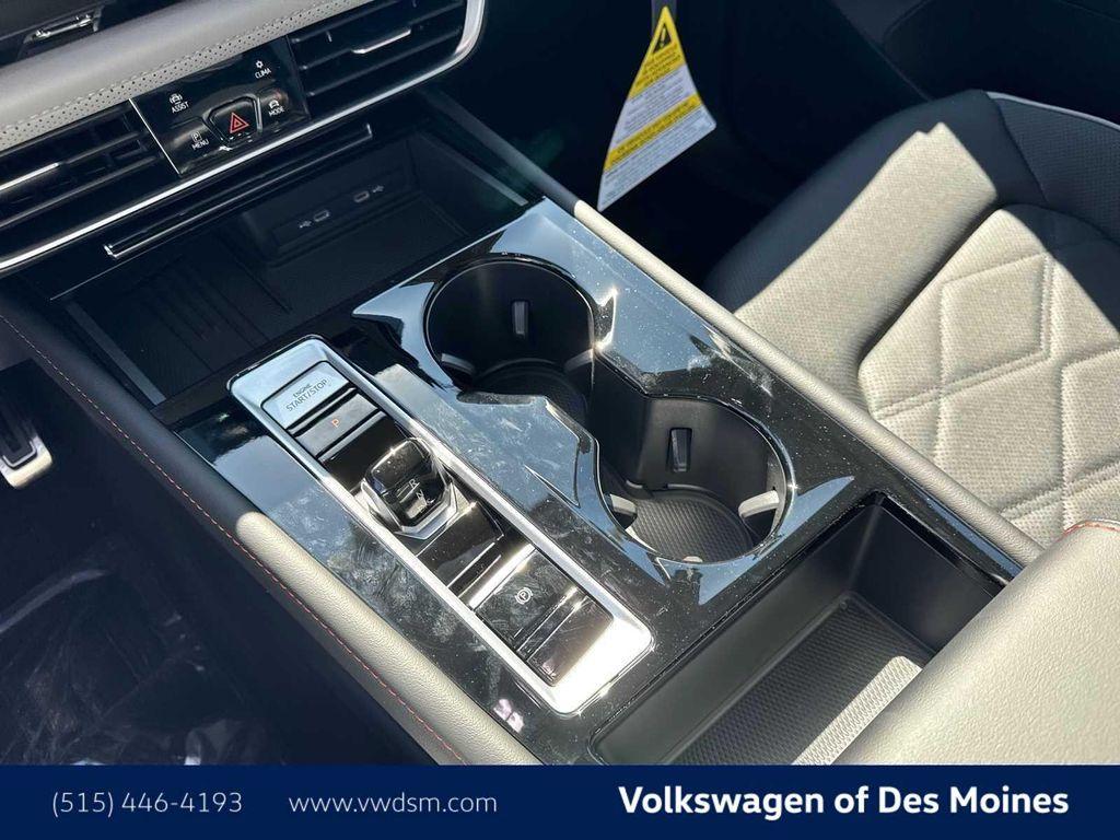 new 2025 Volkswagen Atlas car, priced at $44,514