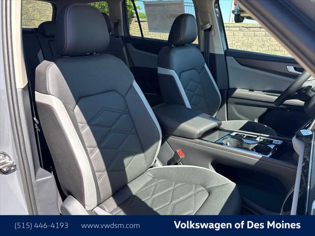 new 2025 Volkswagen Atlas car, priced at $48,498