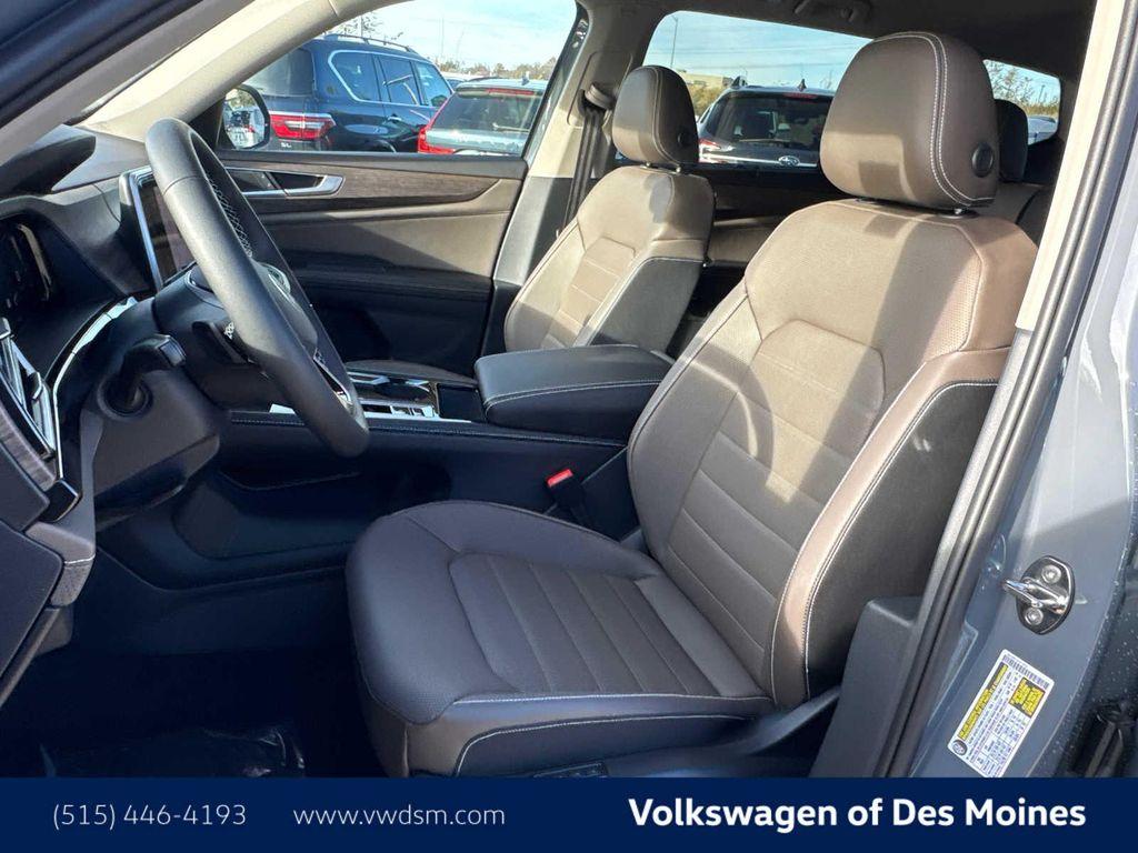 new 2026 Volkswagen Atlas car, priced at $49,273