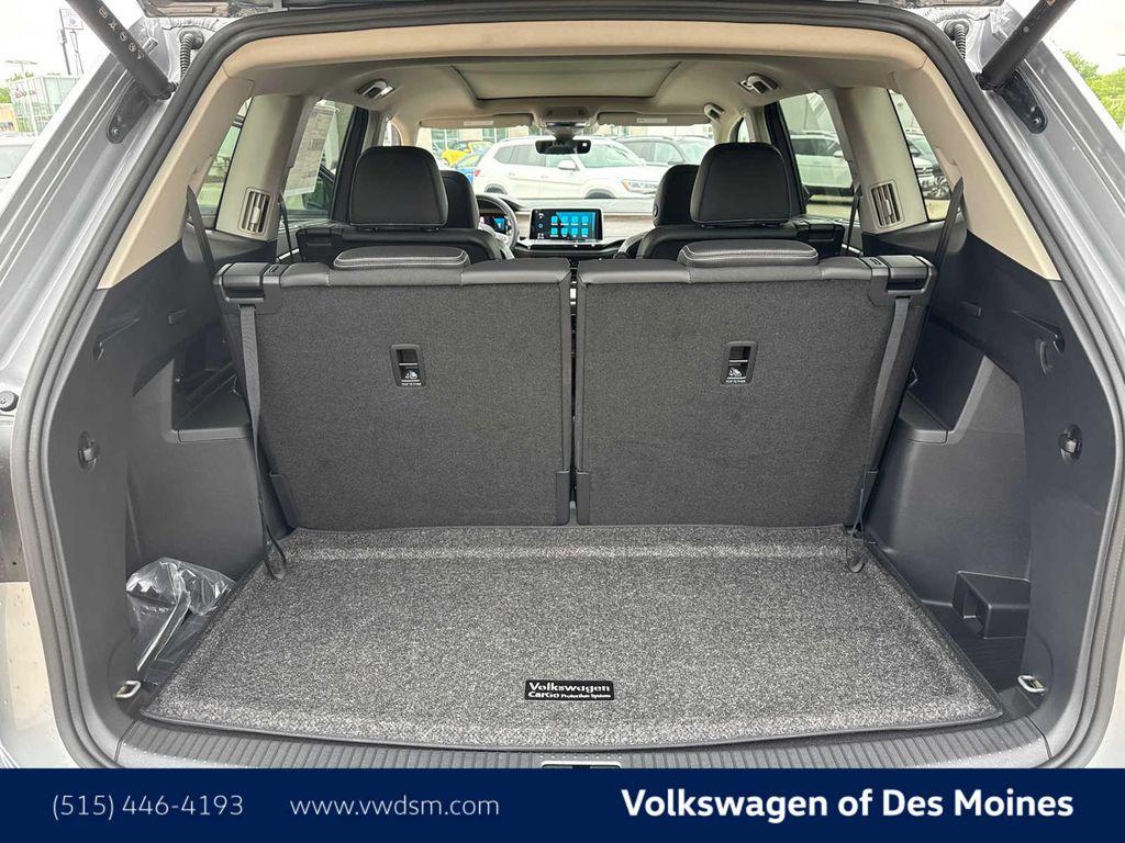 new 2025 Volkswagen Atlas car, priced at $50,498