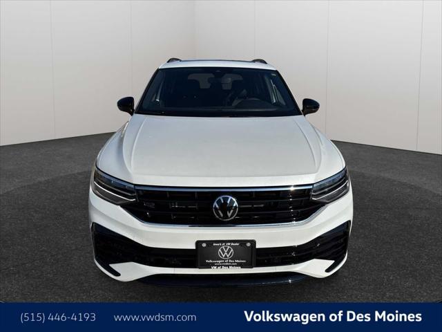 new 2024 Volkswagen Tiguan car, priced at $38,798