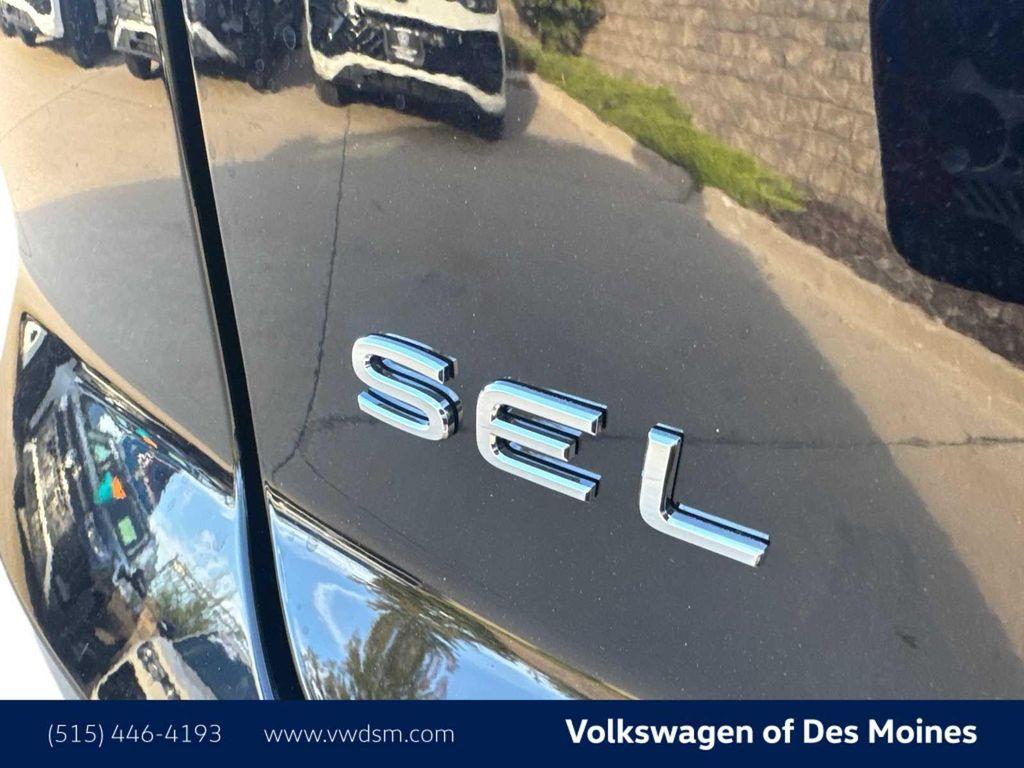 new 2026 Volkswagen Atlas Cross Sport car, priced at $53,065