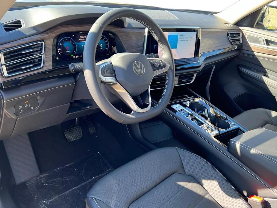new 2024 Volkswagen Atlas car, priced at $50,399