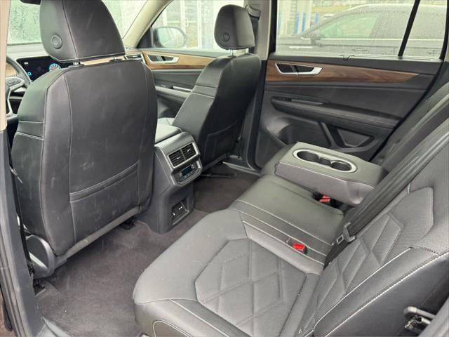 used 2025 Volkswagen Atlas car, priced at $41,998