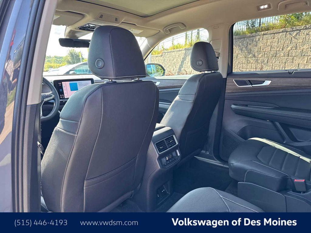 new 2026 Volkswagen Atlas car, priced at $49,871