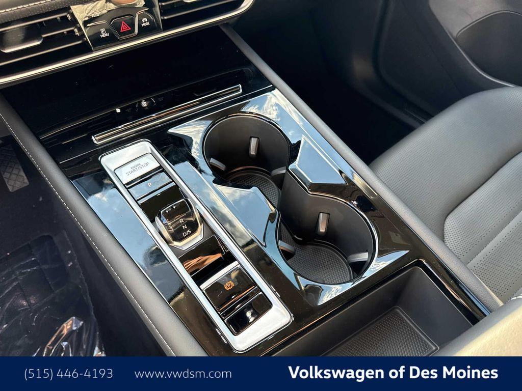 new 2026 Volkswagen Atlas car, priced at $49,871