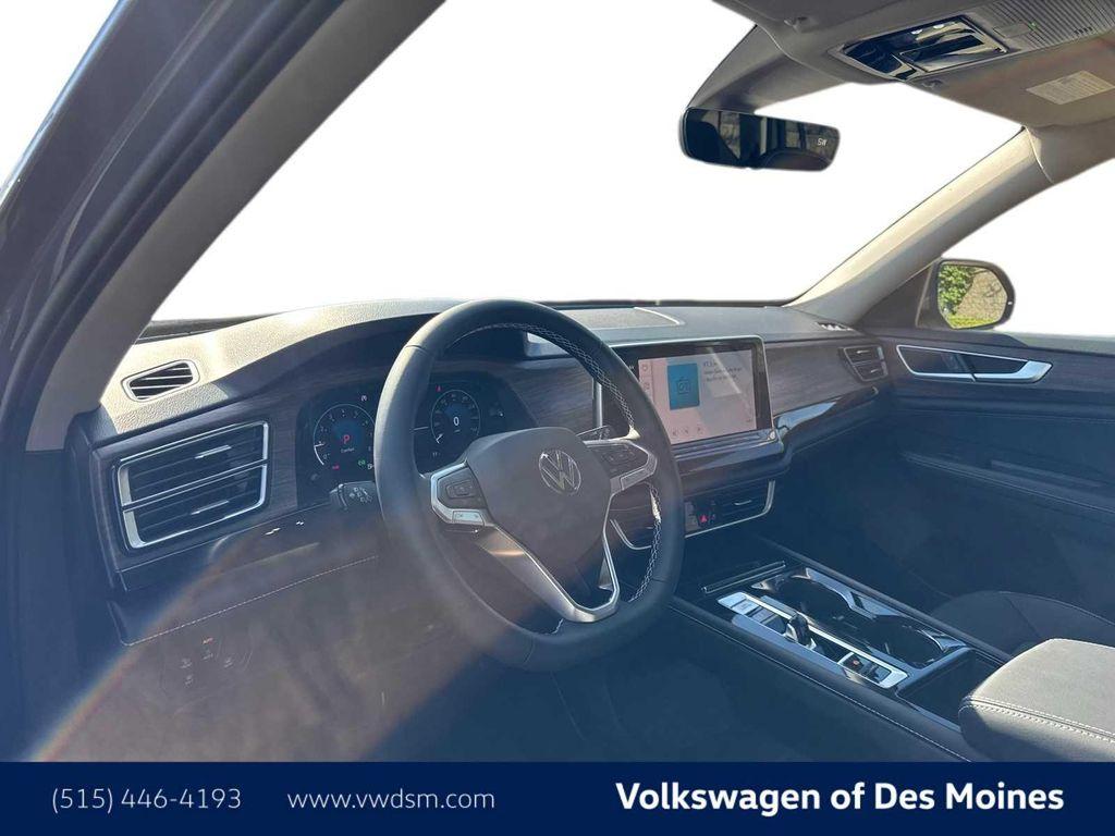 new 2026 Volkswagen Atlas car, priced at $49,871