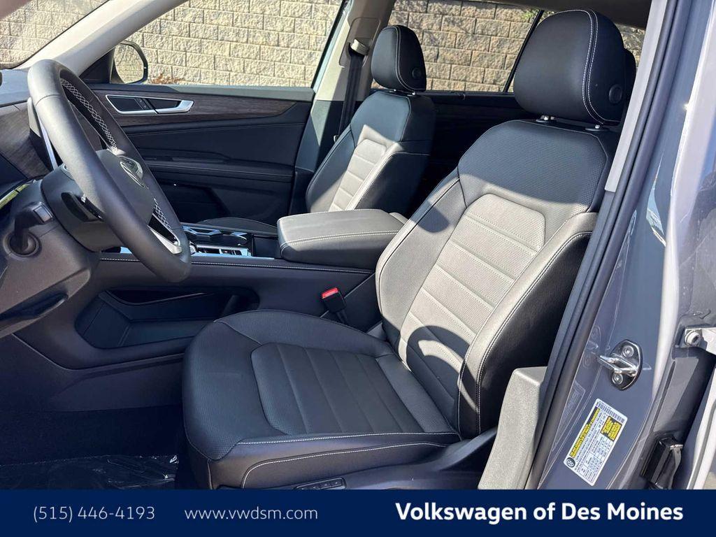 new 2026 Volkswagen Atlas car, priced at $49,871