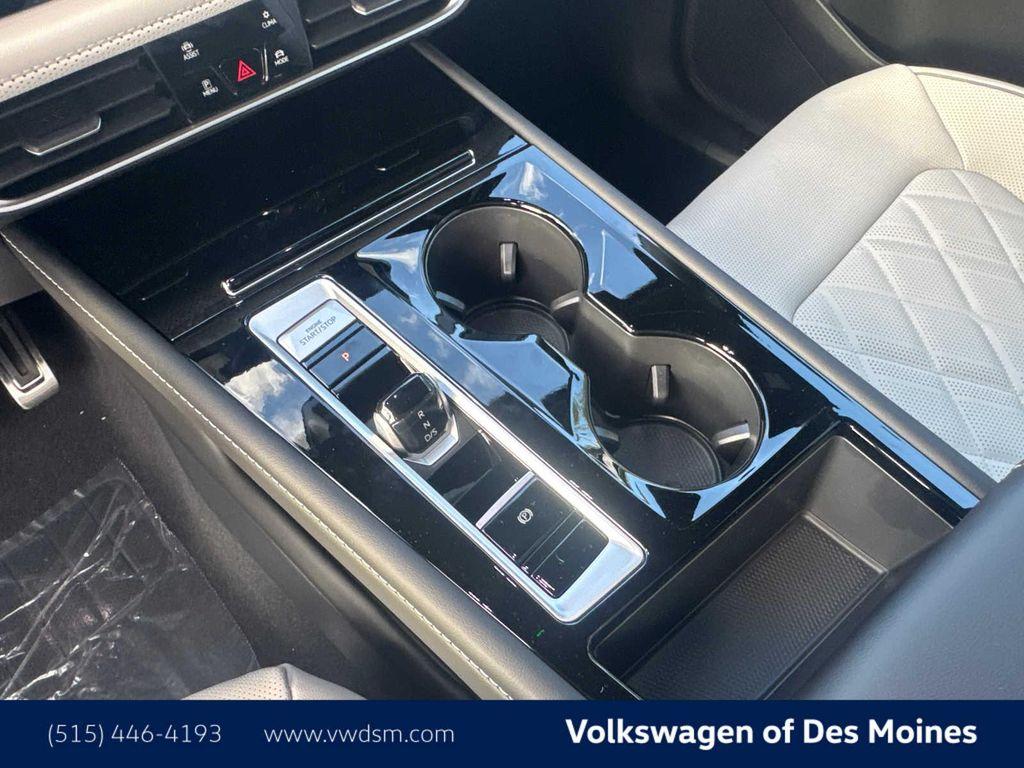 new 2026 Volkswagen Atlas Cross Sport car, priced at $53,906