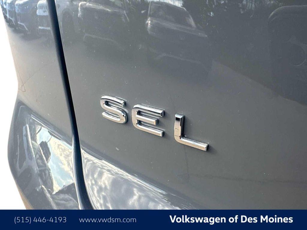 new 2026 Volkswagen Atlas Cross Sport car, priced at $53,906