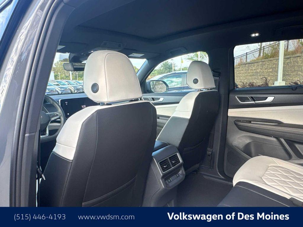 new 2026 Volkswagen Atlas Cross Sport car, priced at $53,906