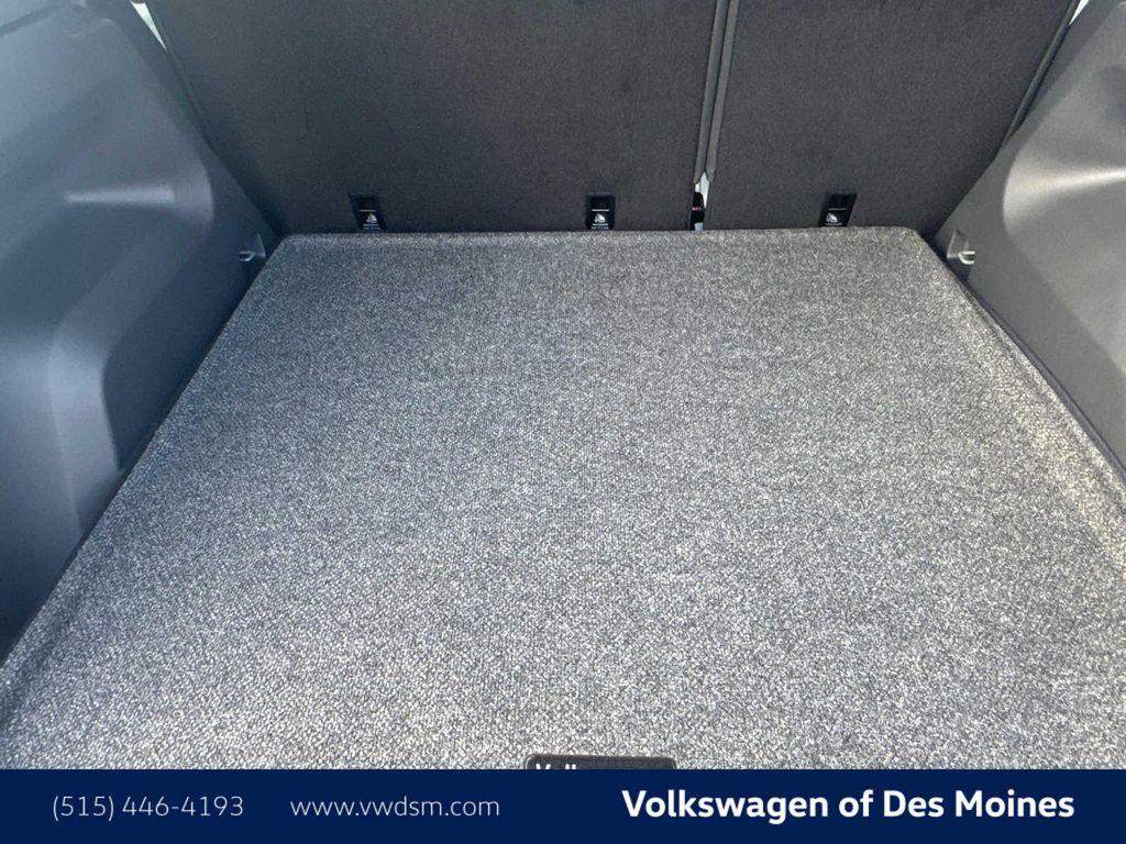 new 2026 Volkswagen Atlas Cross Sport car, priced at $53,906