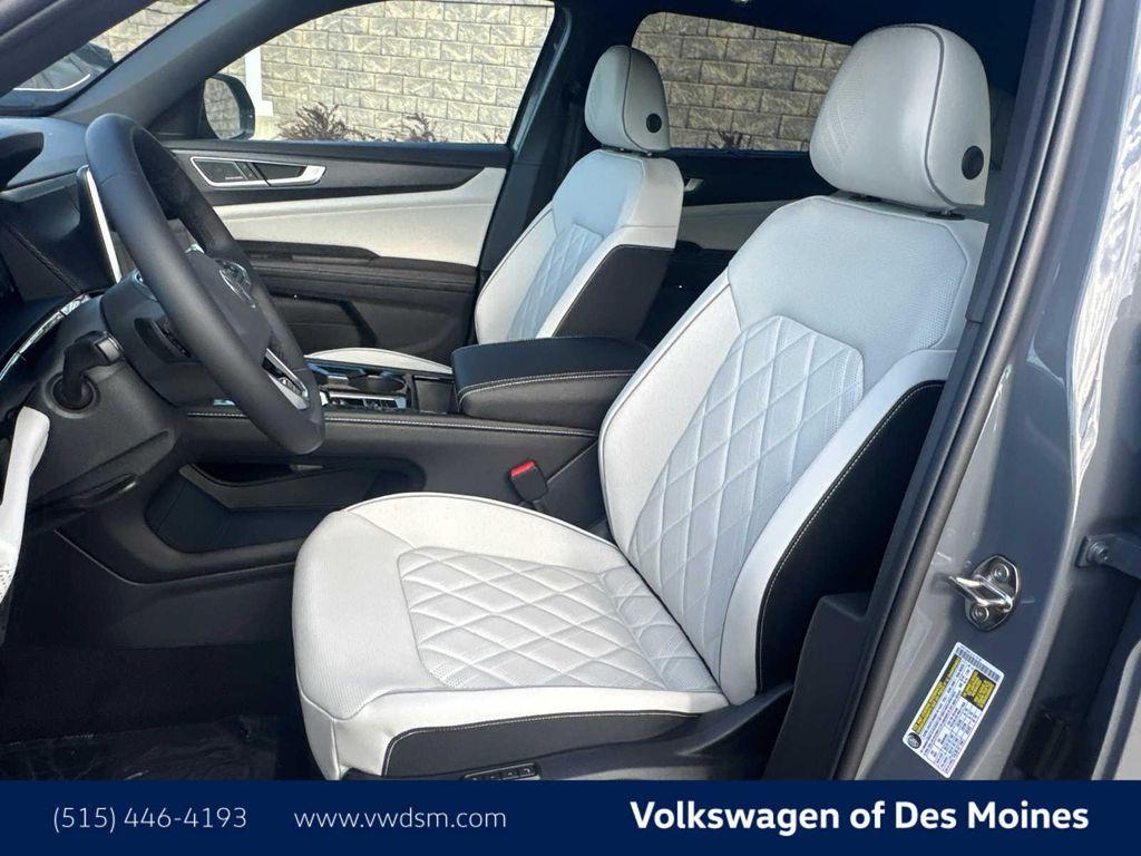 new 2026 Volkswagen Atlas Cross Sport car, priced at $53,906