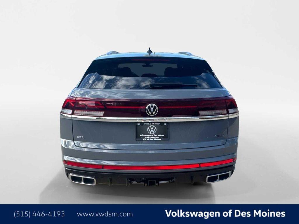 new 2026 Volkswagen Atlas Cross Sport car, priced at $53,906