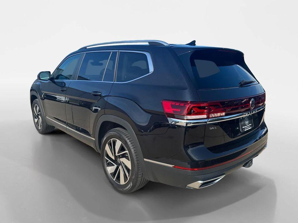 used 2024 Volkswagen Atlas car, priced at $37,998