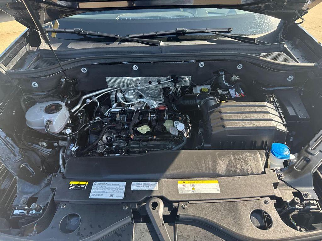 used 2024 Volkswagen Atlas car, priced at $37,998