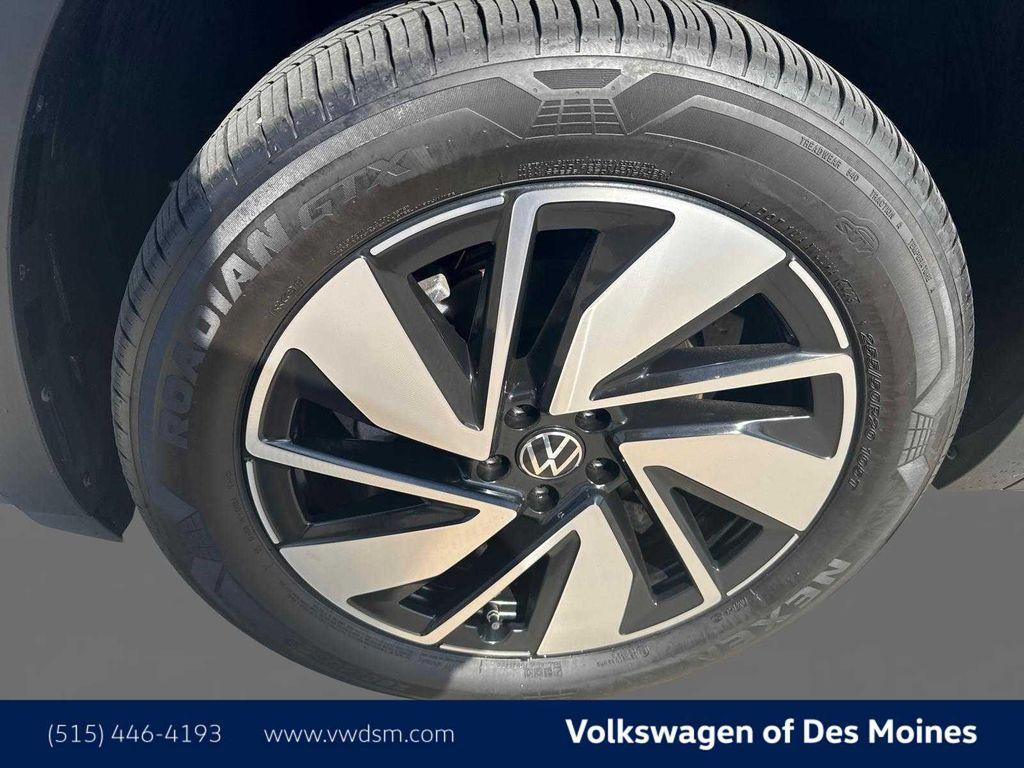 used 2024 Volkswagen Atlas car, priced at $36,677