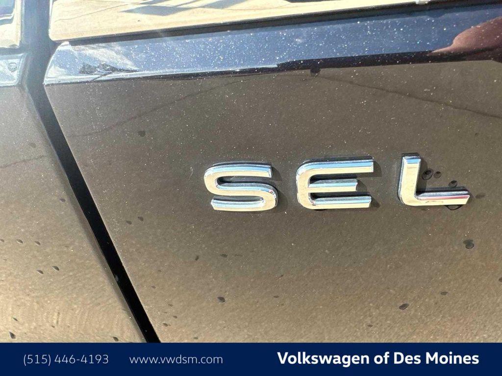 used 2024 Volkswagen Atlas car, priced at $36,677