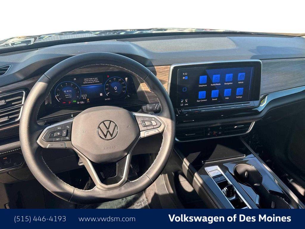 used 2024 Volkswagen Atlas car, priced at $36,677