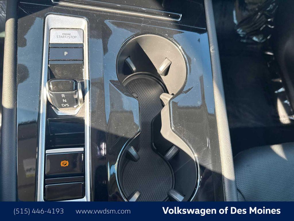 used 2024 Volkswagen Atlas car, priced at $36,677