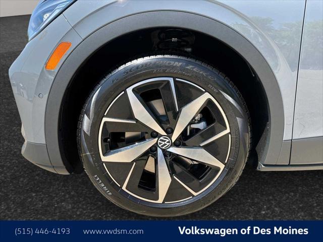 new 2023 Volkswagen ID.4 car, priced at $52,886