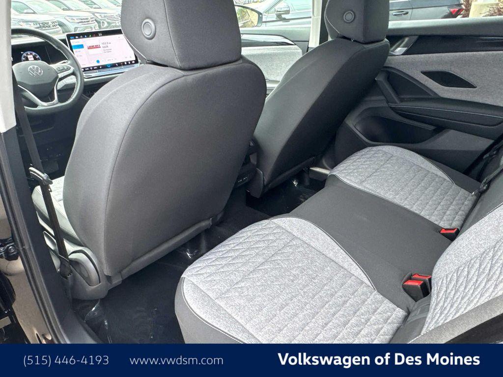 new 2025 Volkswagen Tiguan car, priced at $31,203