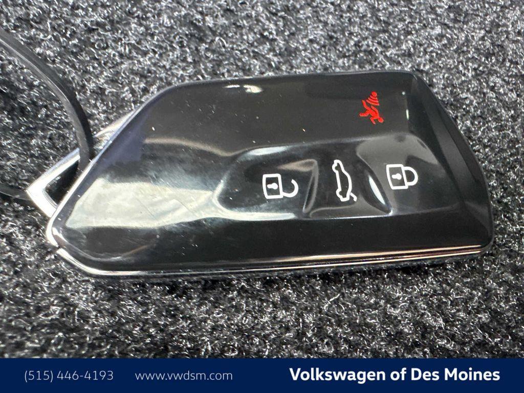 new 2025 Volkswagen Tiguan car, priced at $31,203