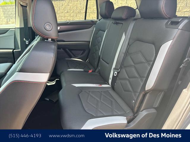 new 2025 Volkswagen Atlas car, priced at $49,761