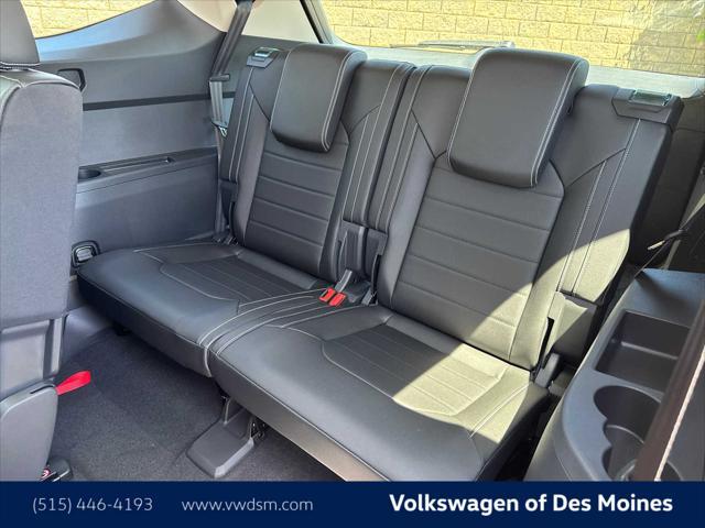 new 2025 Volkswagen Atlas car, priced at $49,498