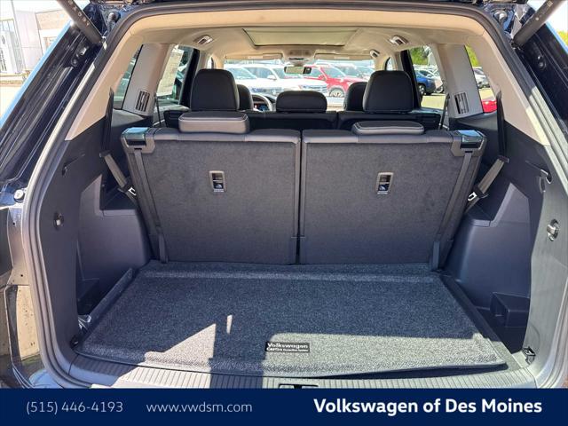 new 2025 Volkswagen Atlas car, priced at $49,498