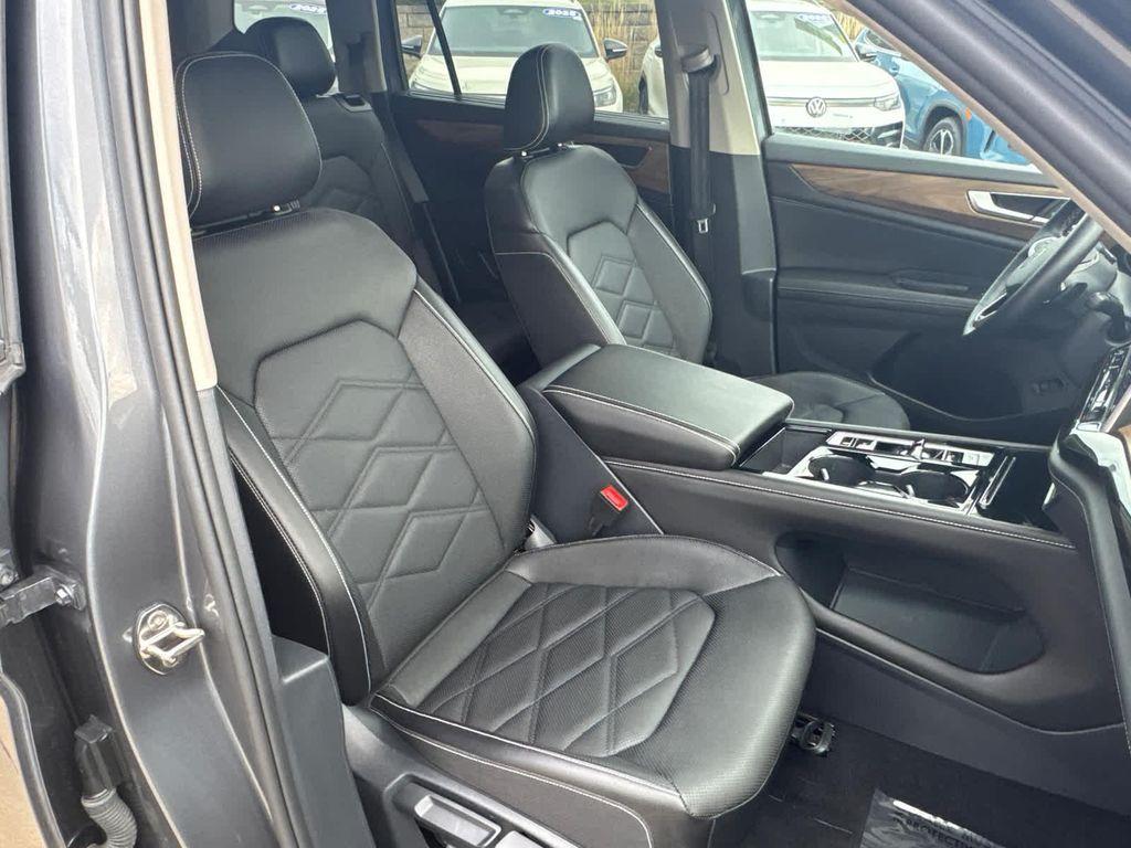 used 2025 Volkswagen Atlas car, priced at $37,142