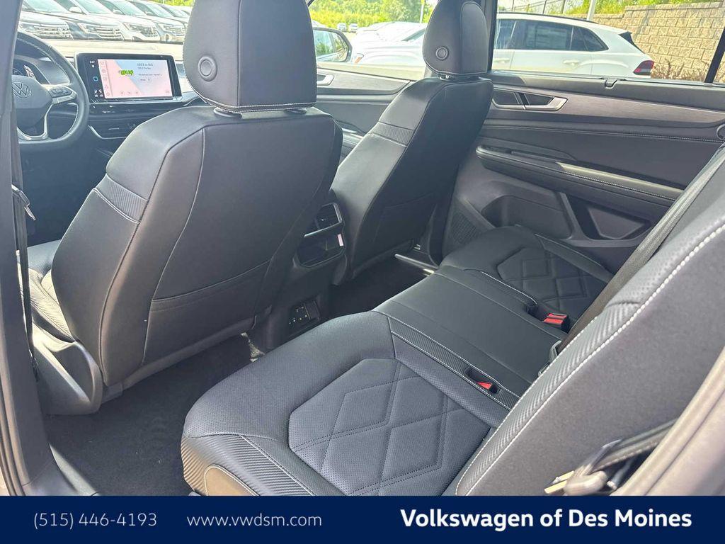 new 2026 Volkswagen Atlas Cross Sport car, priced at $46,604