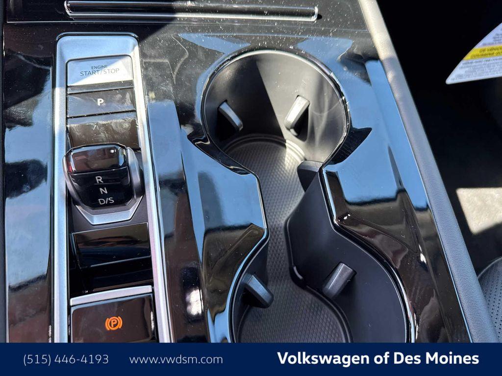 new 2026 Volkswagen Atlas car, priced at $48,827