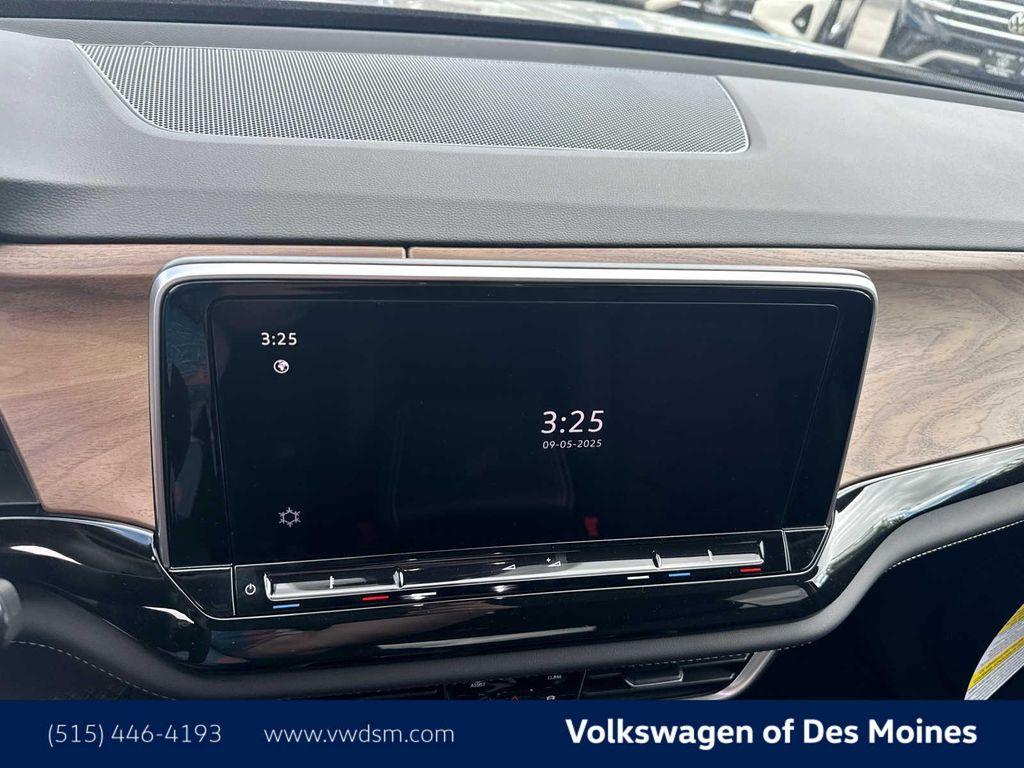 new 2026 Volkswagen Atlas car, priced at $46,088