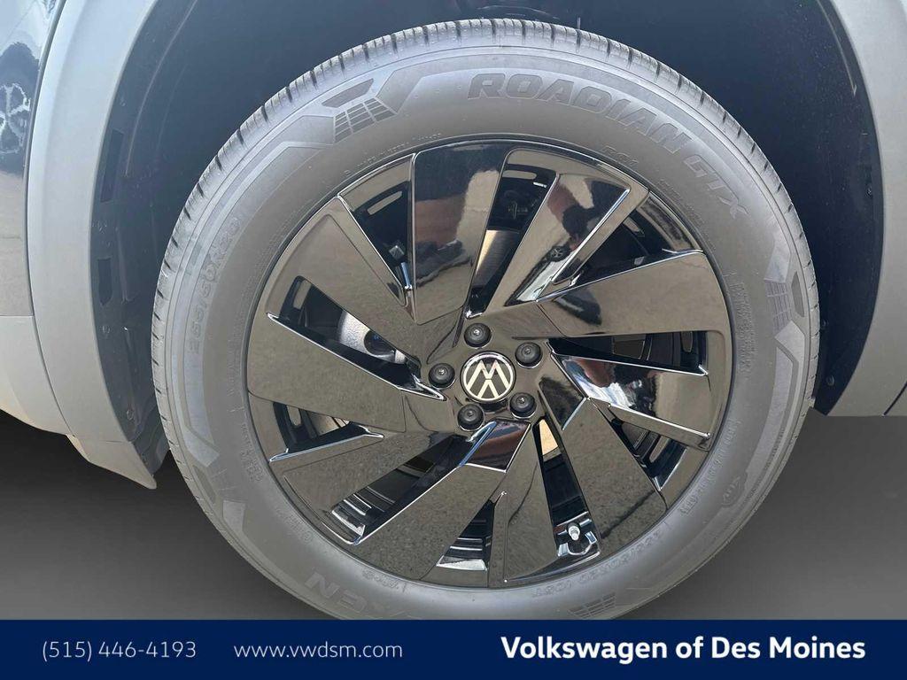 new 2026 Volkswagen Atlas car, priced at $46,088
