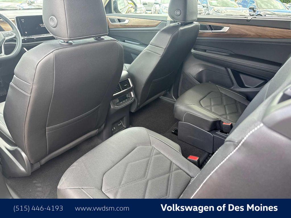 new 2026 Volkswagen Atlas car, priced at $46,088
