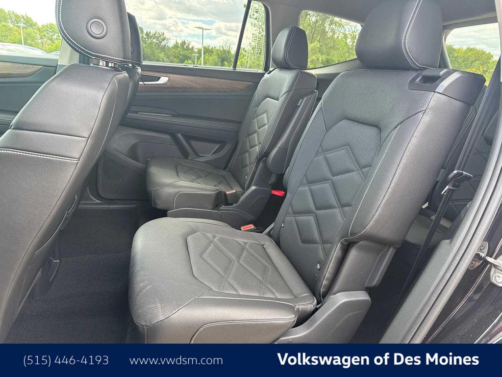 new 2026 Volkswagen Atlas car, priced at $46,088