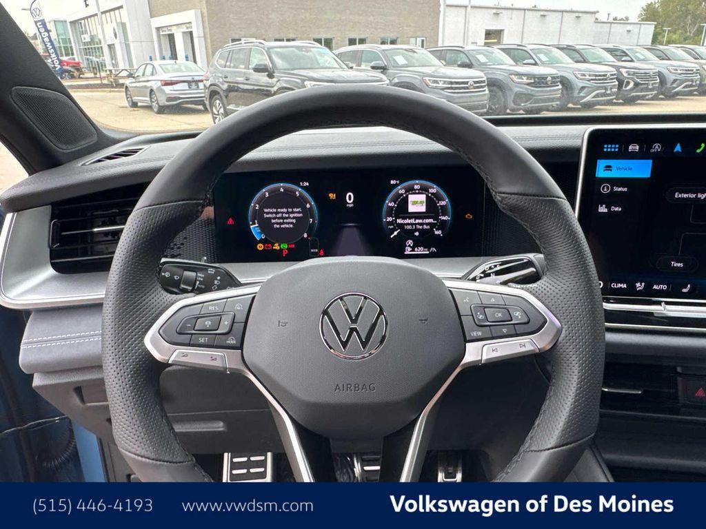 new 2025 Volkswagen Tiguan car, priced at $38,115
