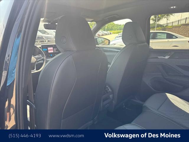 new 2025 Volkswagen Tiguan car, priced at $39,376