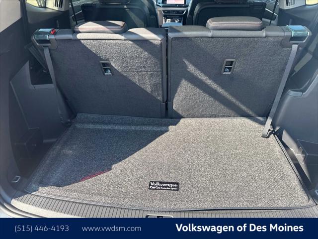 new 2025 Volkswagen Atlas car, priced at $50,456