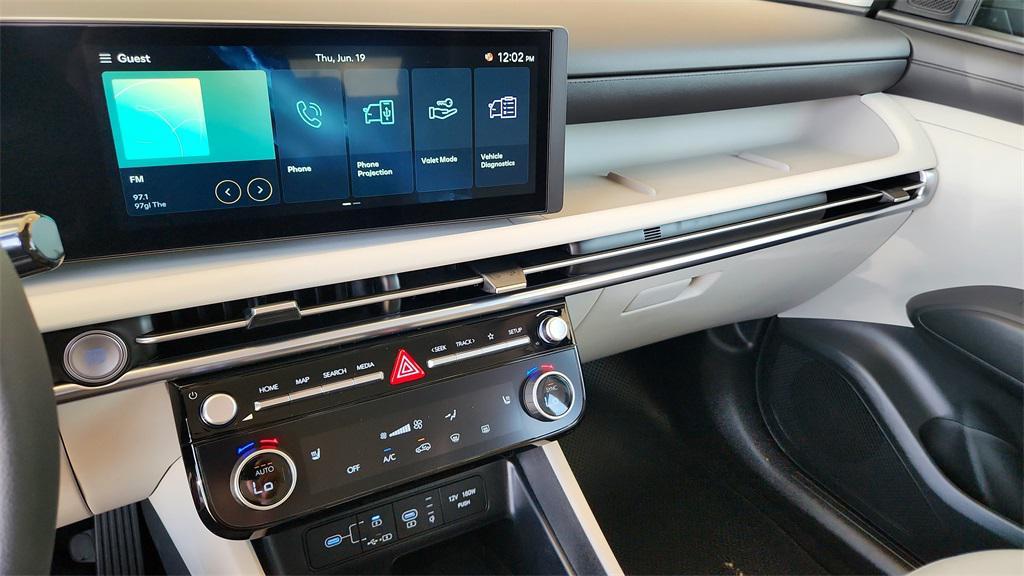 new 2025 Hyundai Tucson car, priced at $30,795