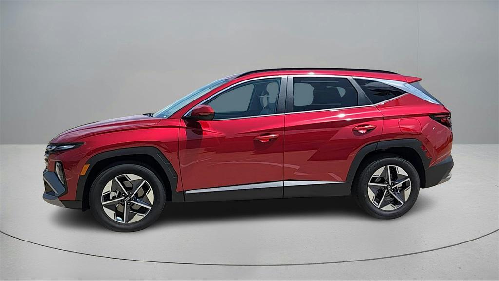 new 2025 Hyundai Tucson car, priced at $30,795