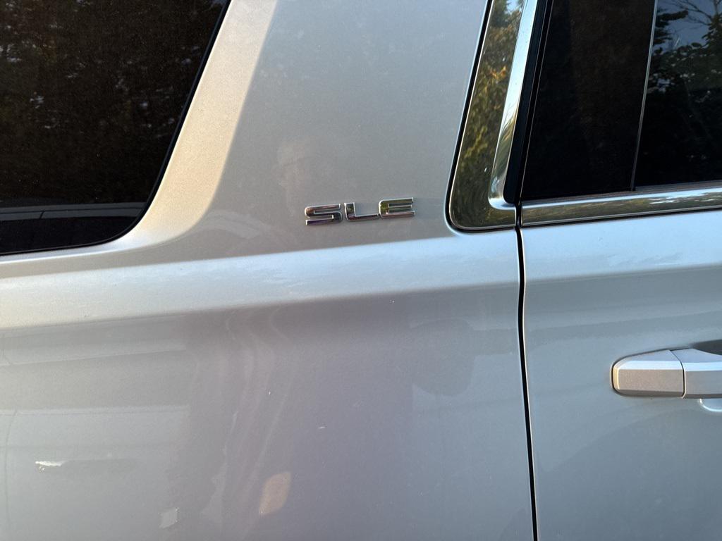 used 2015 GMC Yukon car, priced at $22,998