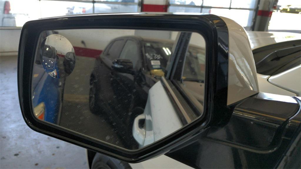 used 2015 GMC Yukon car, priced at $18,798