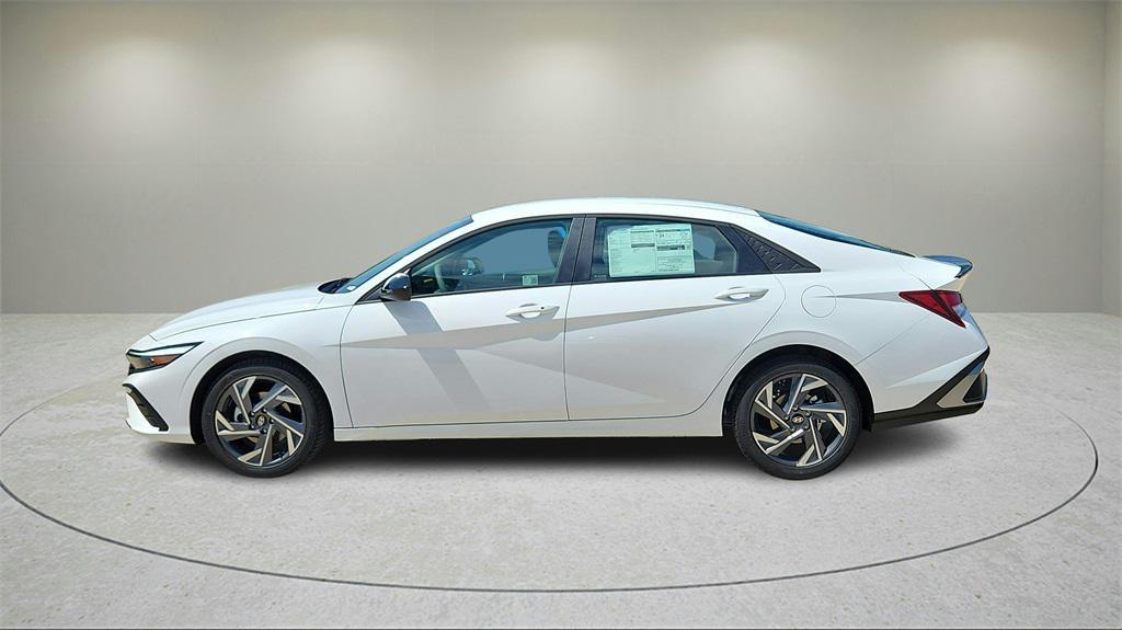 new 2025 Hyundai Elantra car, priced at $24,645
